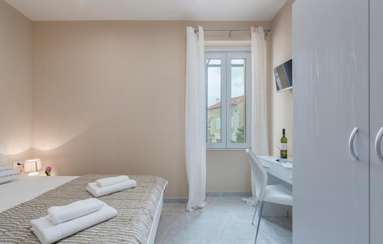 Roberto Rooms Poreč Exterior foto